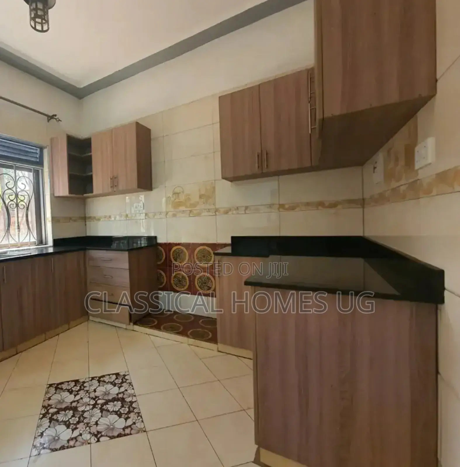 5bdrm Duplex in Naguru, Central Division for rent