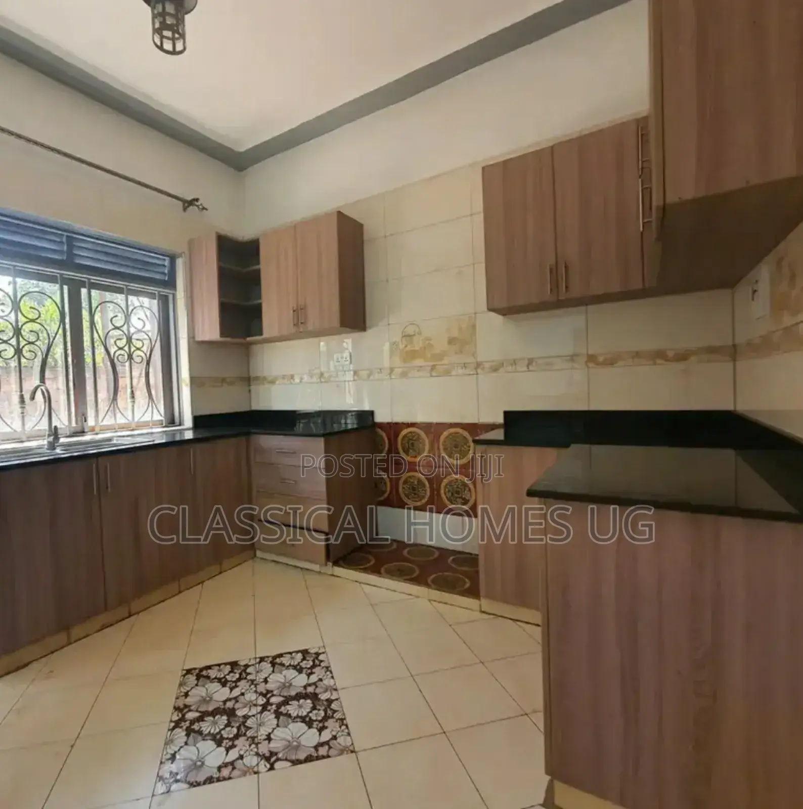 5bdrm Duplex in Naguru, Central Division for rent