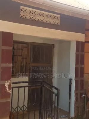 Furnished 7bdrm Apartment in Buildwise Realty, Makindye for sale