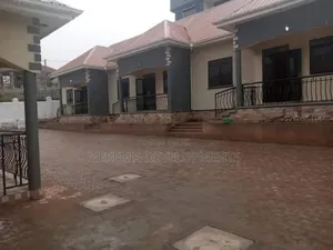2bdrm House in Kira for rent