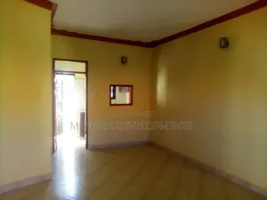 2bdrm House in Kira for rent