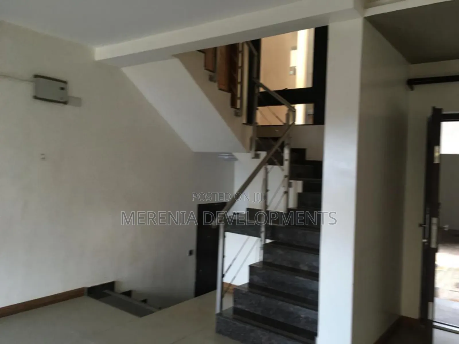 4bdrm Apartment in Munyonyo, Makindye for rent