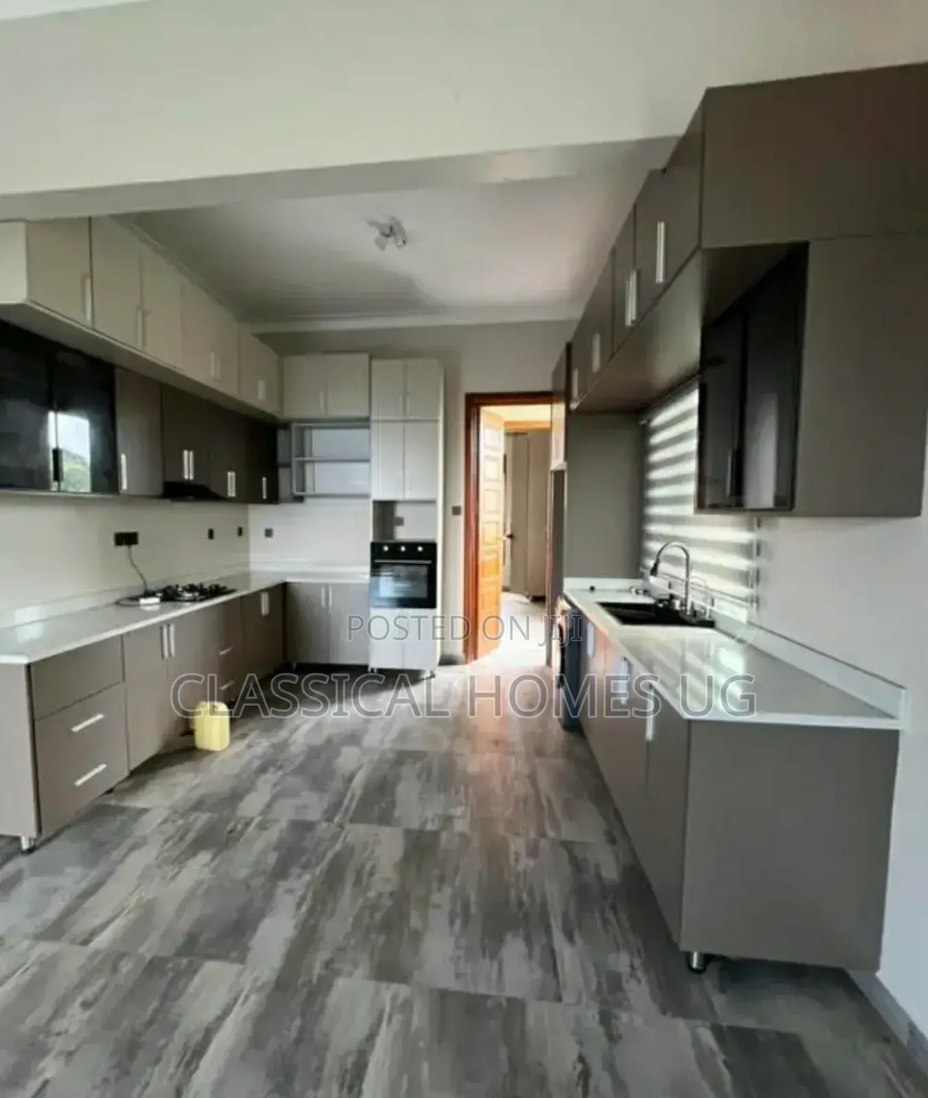 3bdrm Apartment in Kisaasi, Central Division for rent