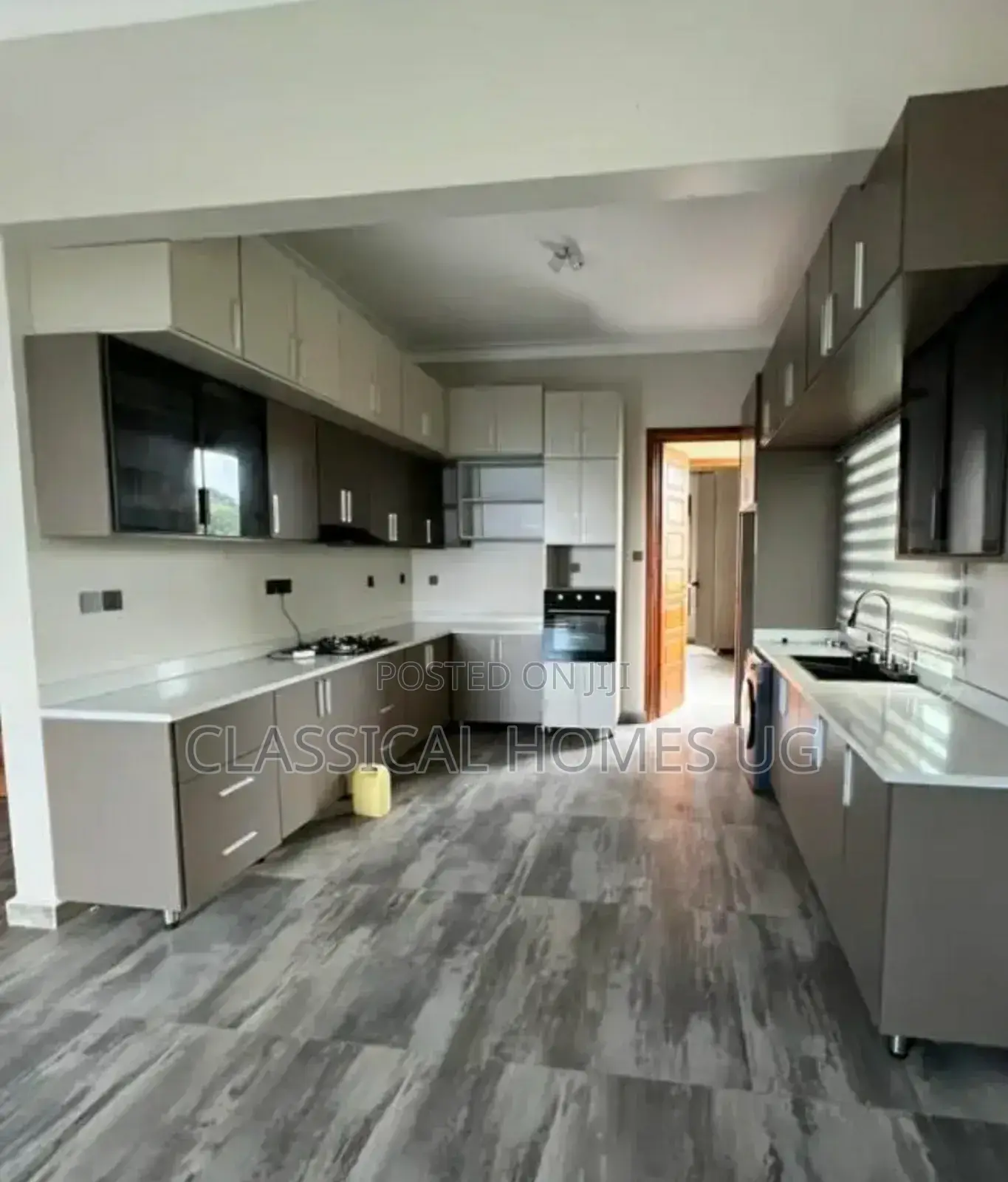 3bdrm Apartment in Kisaasi, Central Division for rent