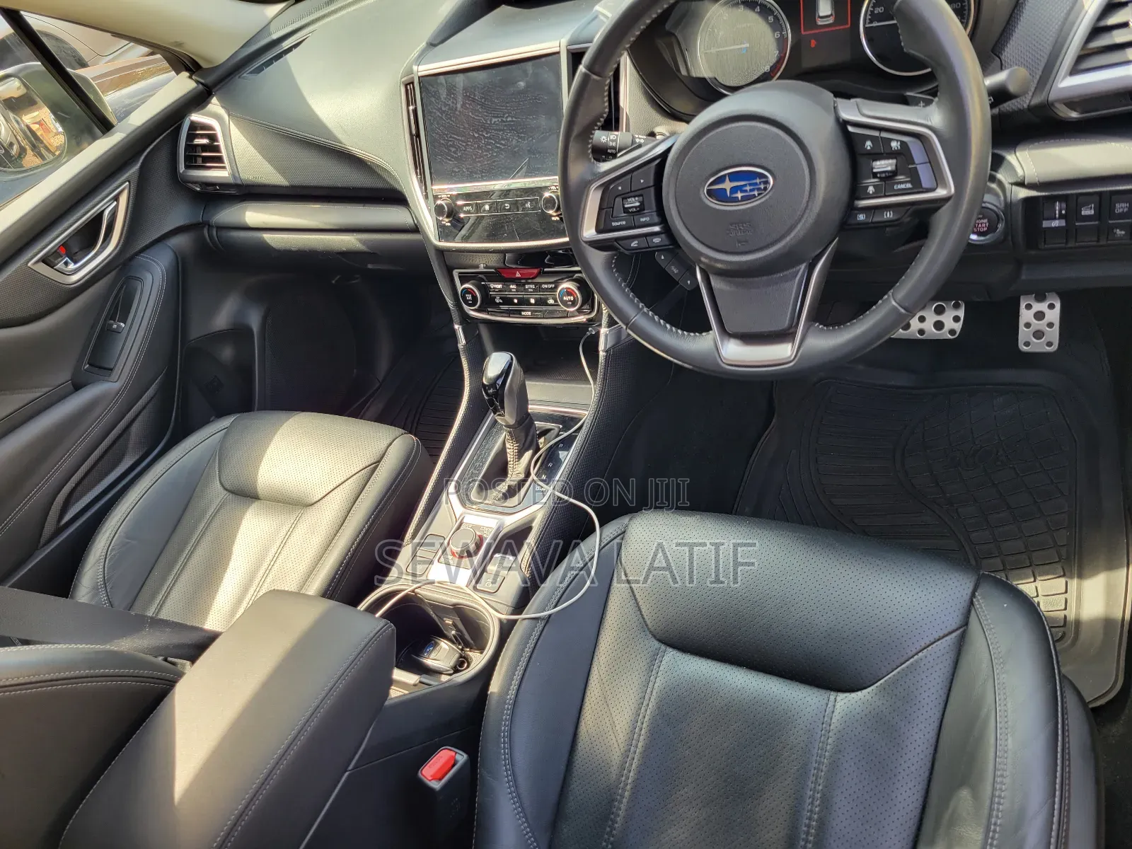 Subaru Forester Premium 2021 White