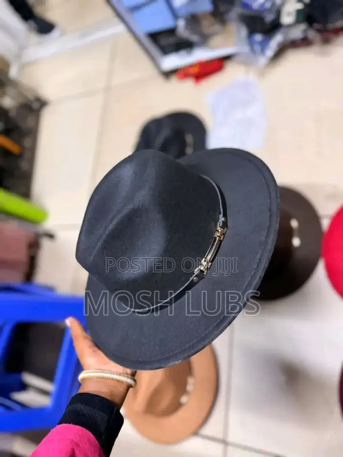 Plain Hats for Men{Fedoras}