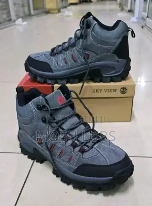 Sky View Men Boots