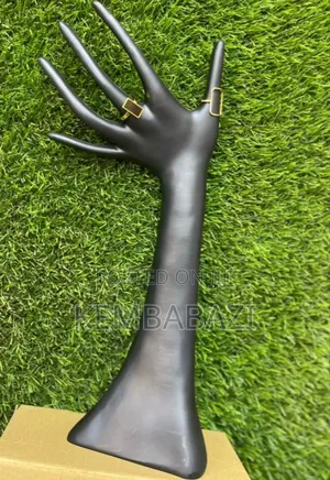 Jewelry Hand Display