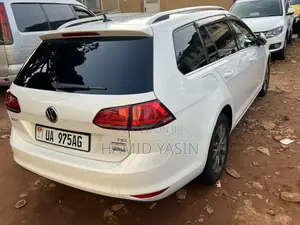 Volkswagen Golf 2016 White