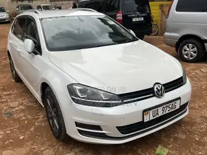 Volkswagen Golf 2016 White