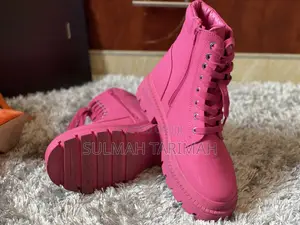 Ladies Shoes