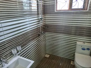 2bdrm Apartment in Mbalwa Namugongo, Kira for rent