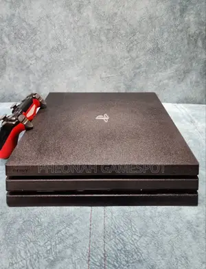 Refurbished Playstation 4 Pro. Chipped With 30 Games and 2 Controllers