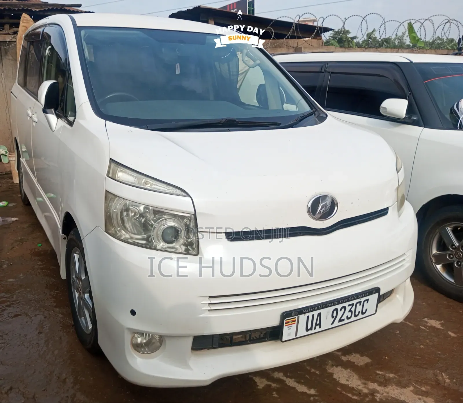 Toyota Voxy SV Premium 2014 White