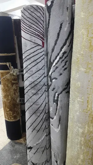 Shagy Medium Size Suitcase