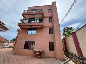 3bdrm Apartment in Bunga, Makindye for sale