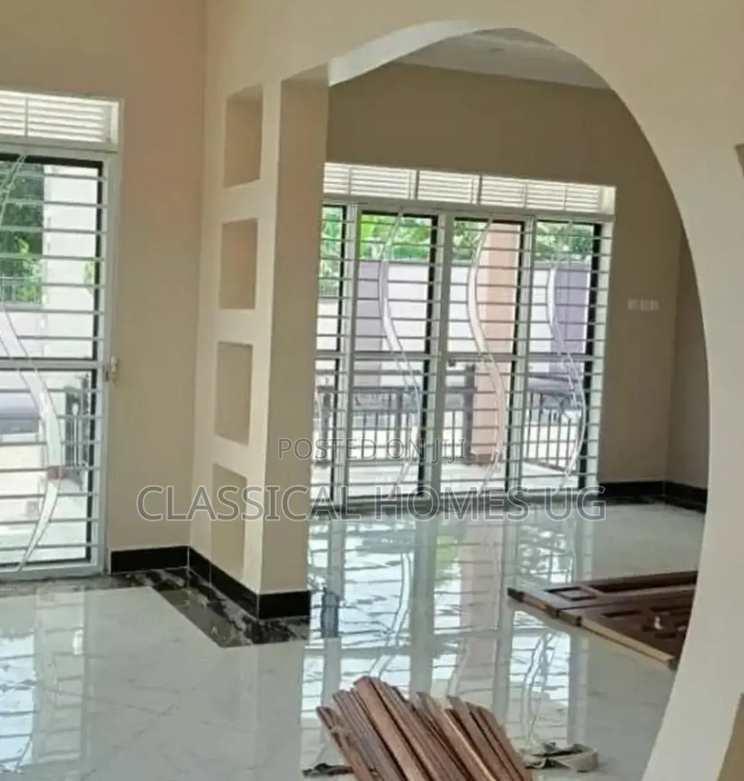 3bdrm Bungalow in Luzira, Central Division for rent