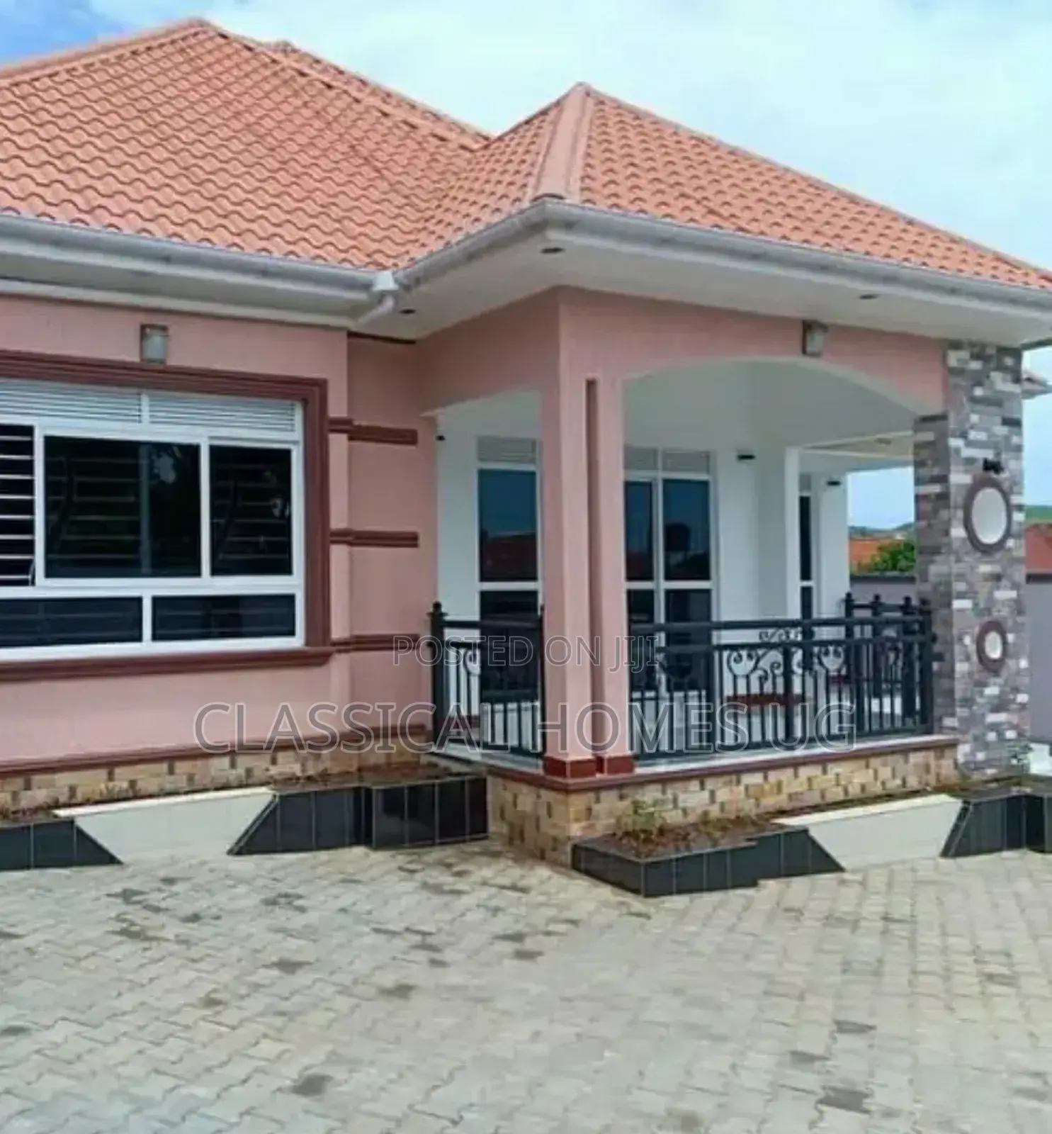 3bdrm Bungalow in Luzira, Central Division for rent
