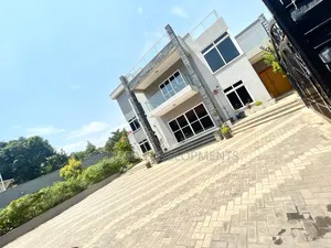 7bdrm House in Muyenga, Makindye for sale
