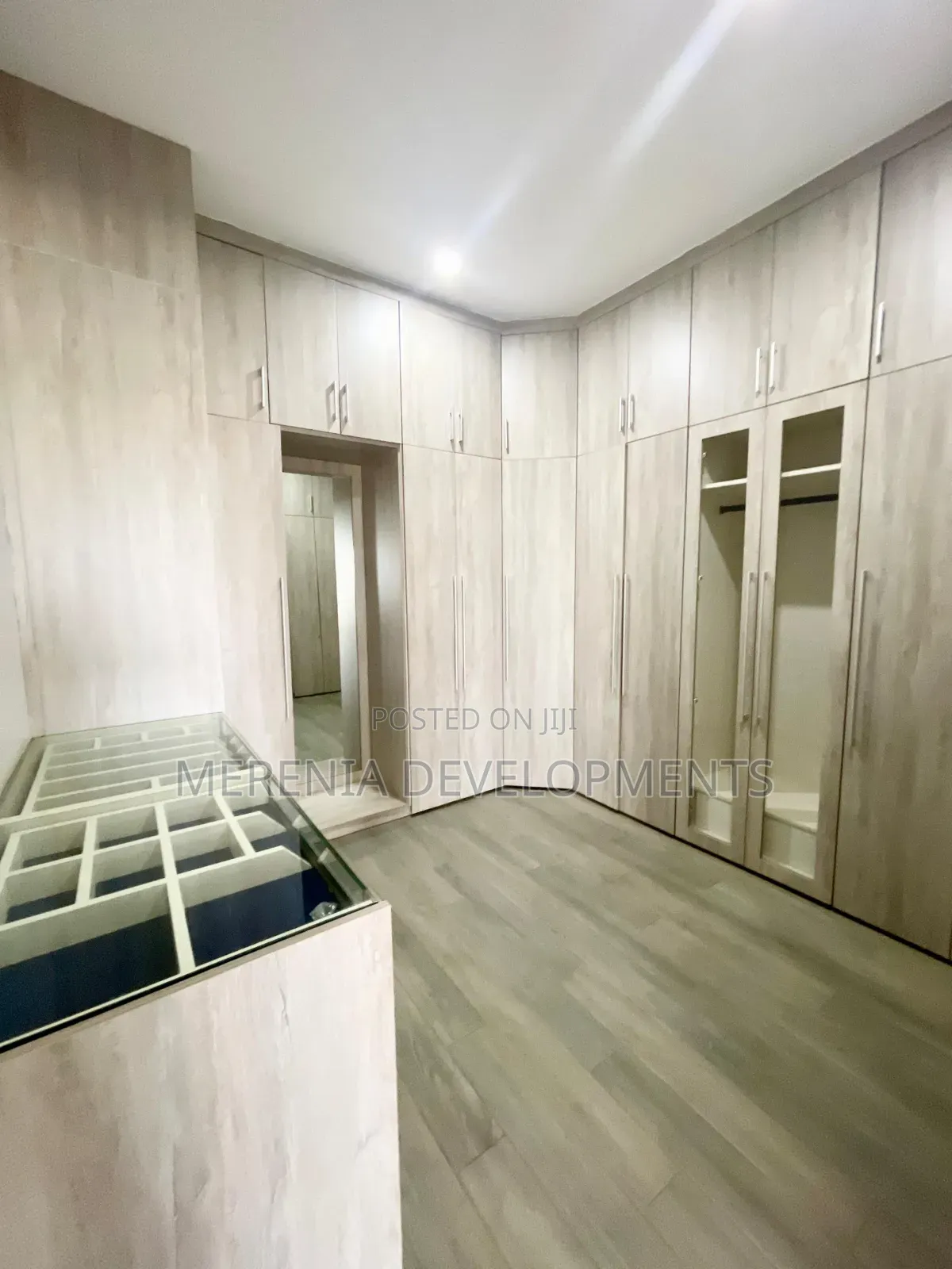 7bdrm House in Muyenga, Makindye for sale