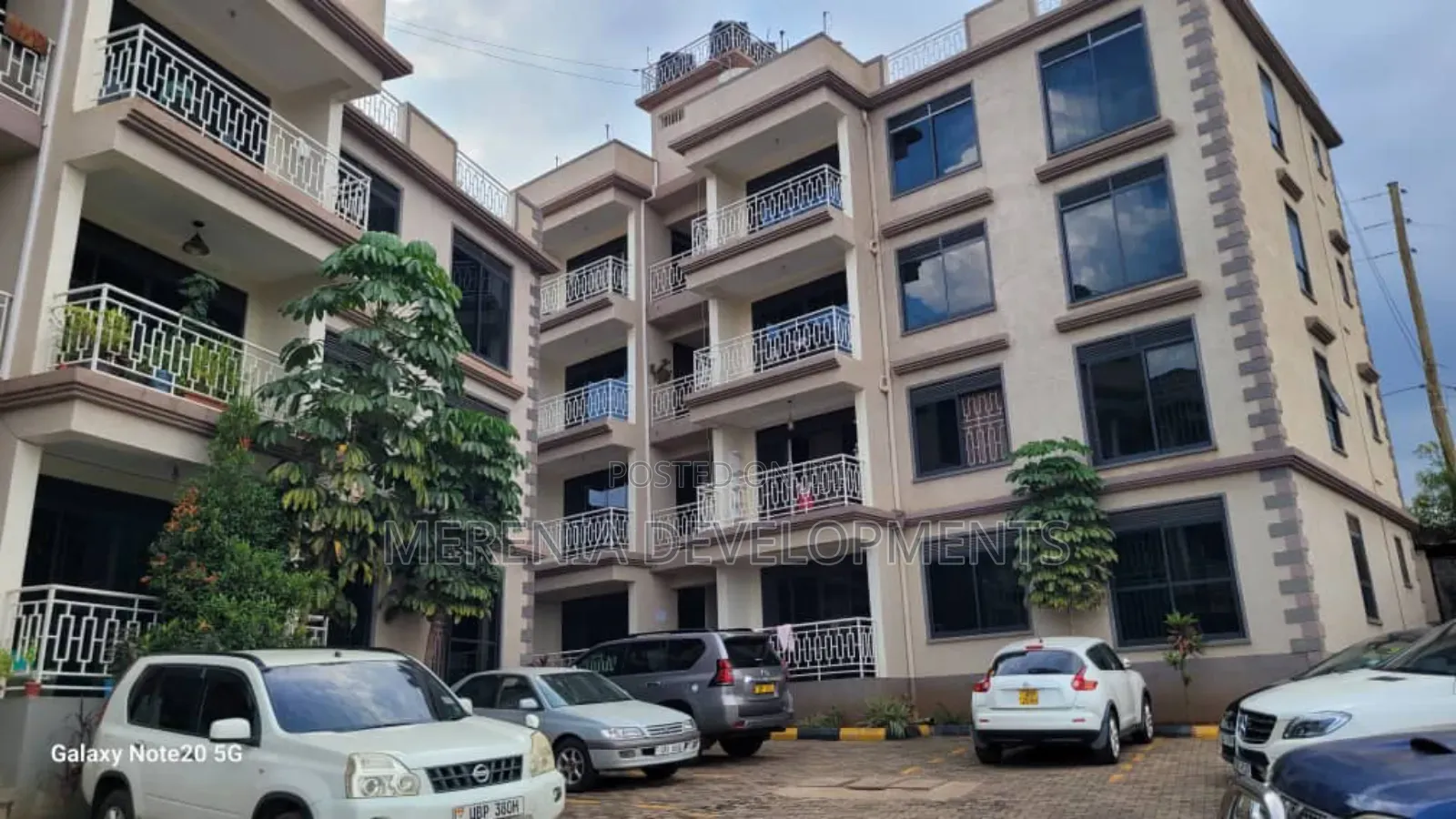 2bdrm Apartment in Muyenga, Makindye for sale