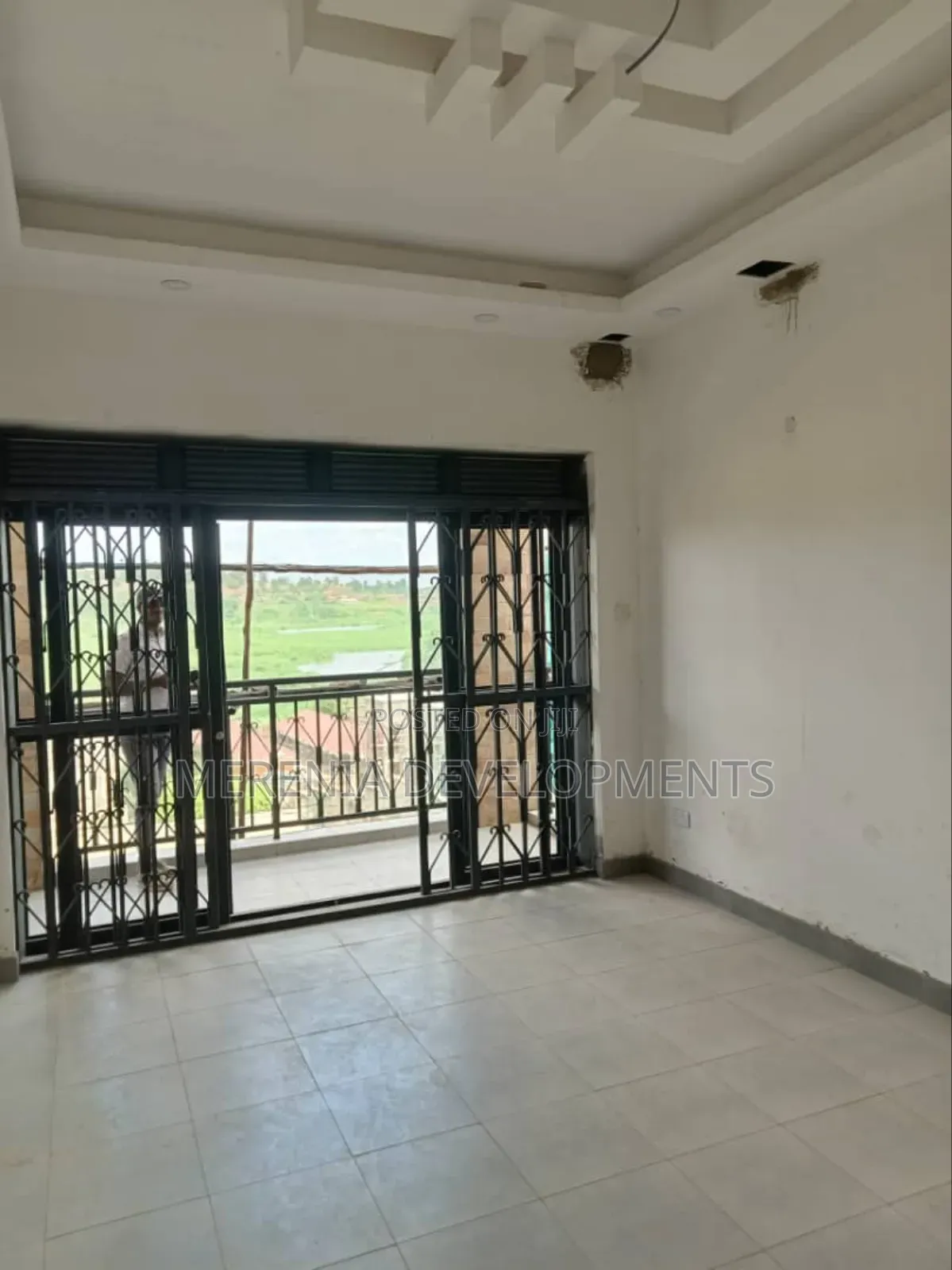 2bdrm Apartment in Muyenga, Makindye for sale