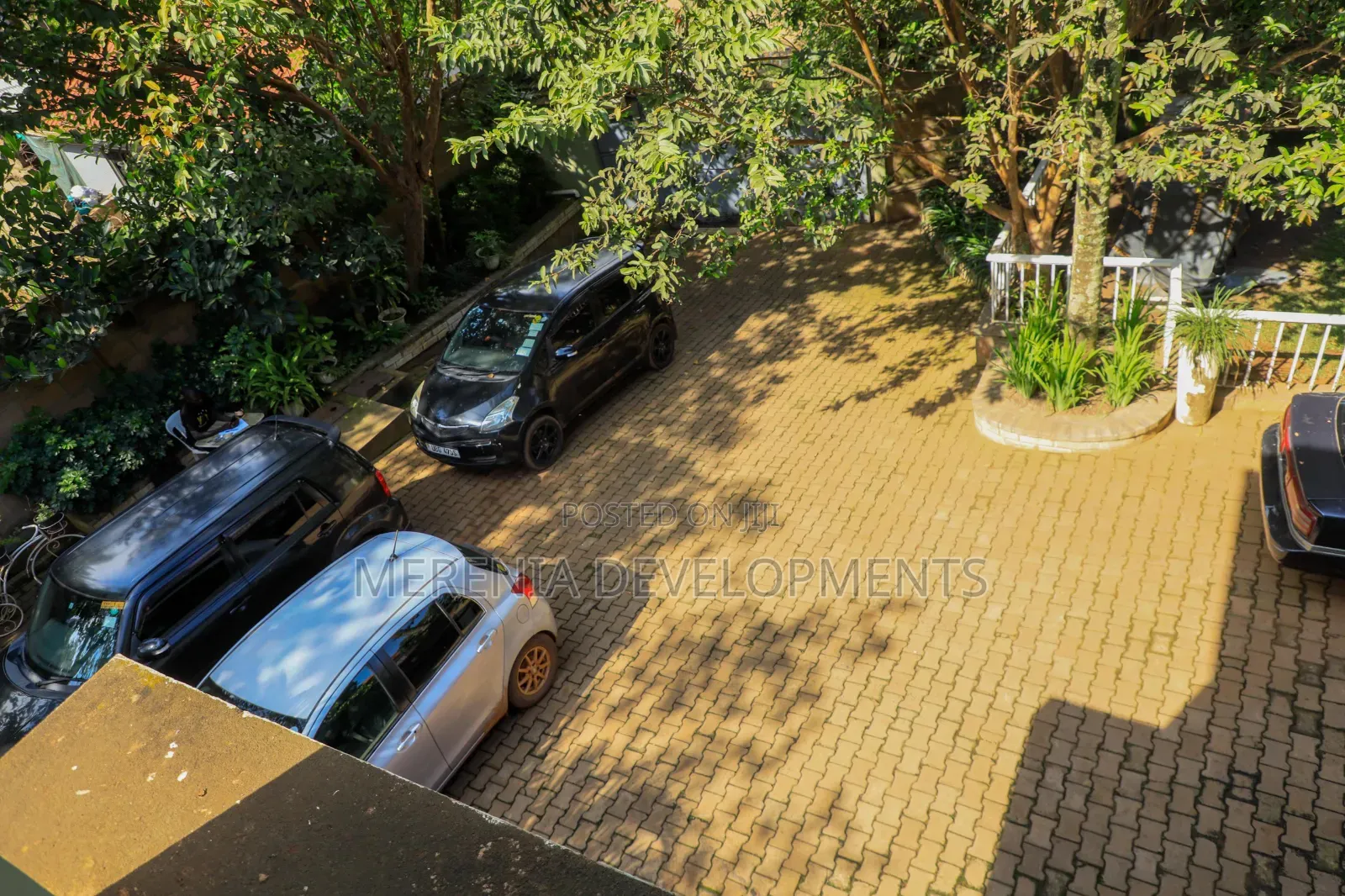 5bdrm House in Buziga, Makindye for sale