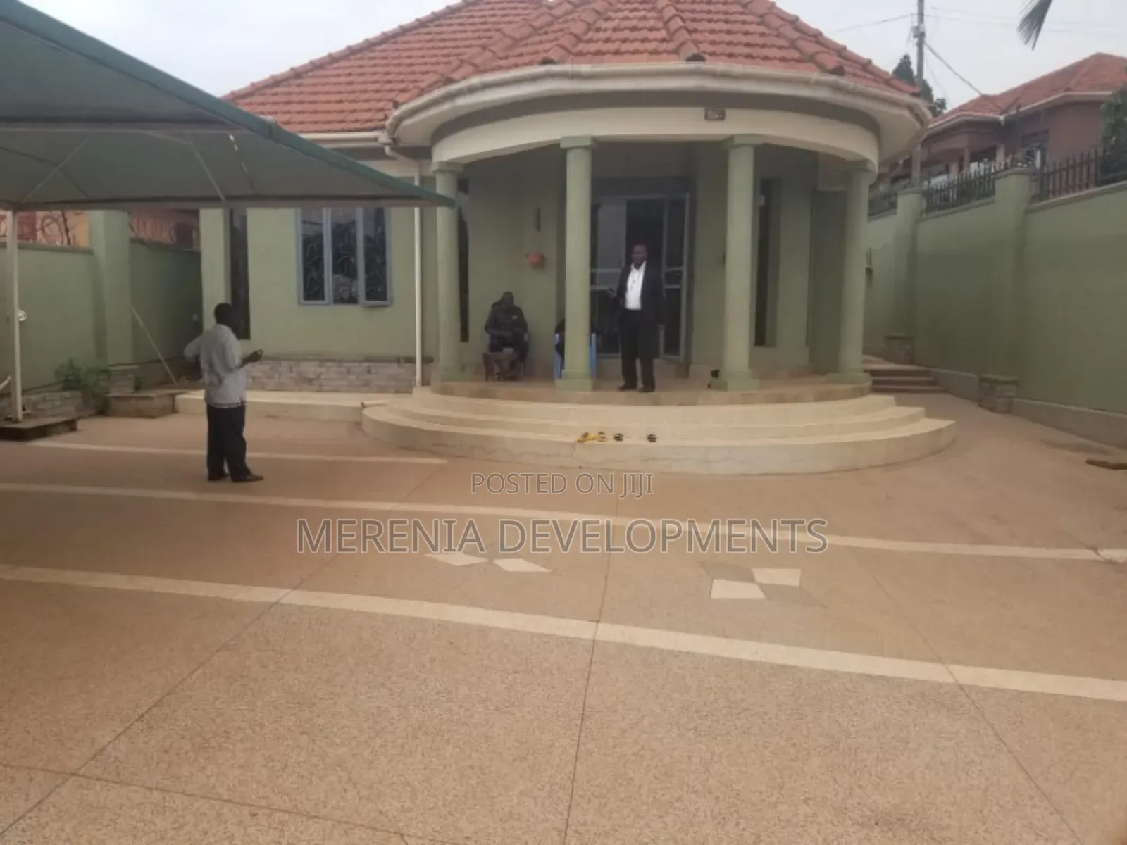 4bdrm House in Buziga, Makindye for sale