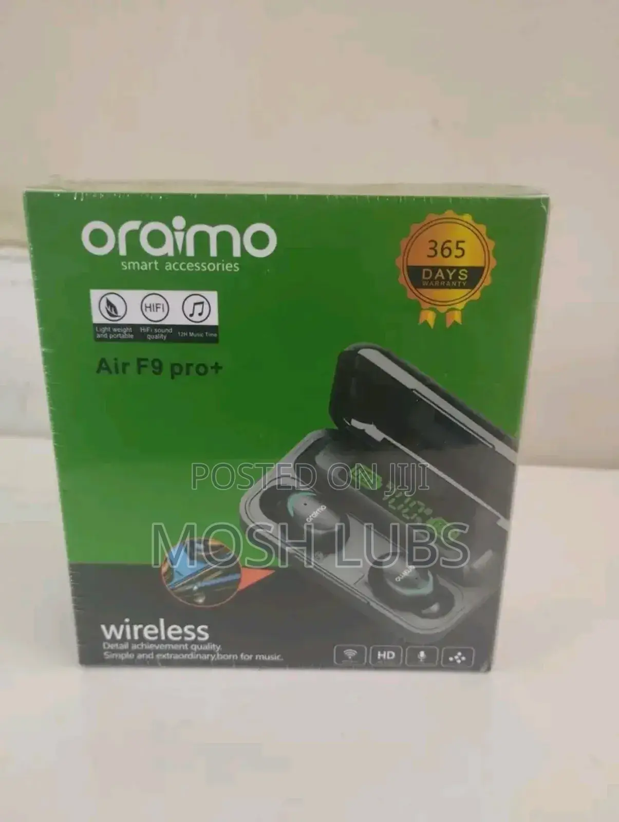 Oraimo Buds With an Inbuilt Power Bank
