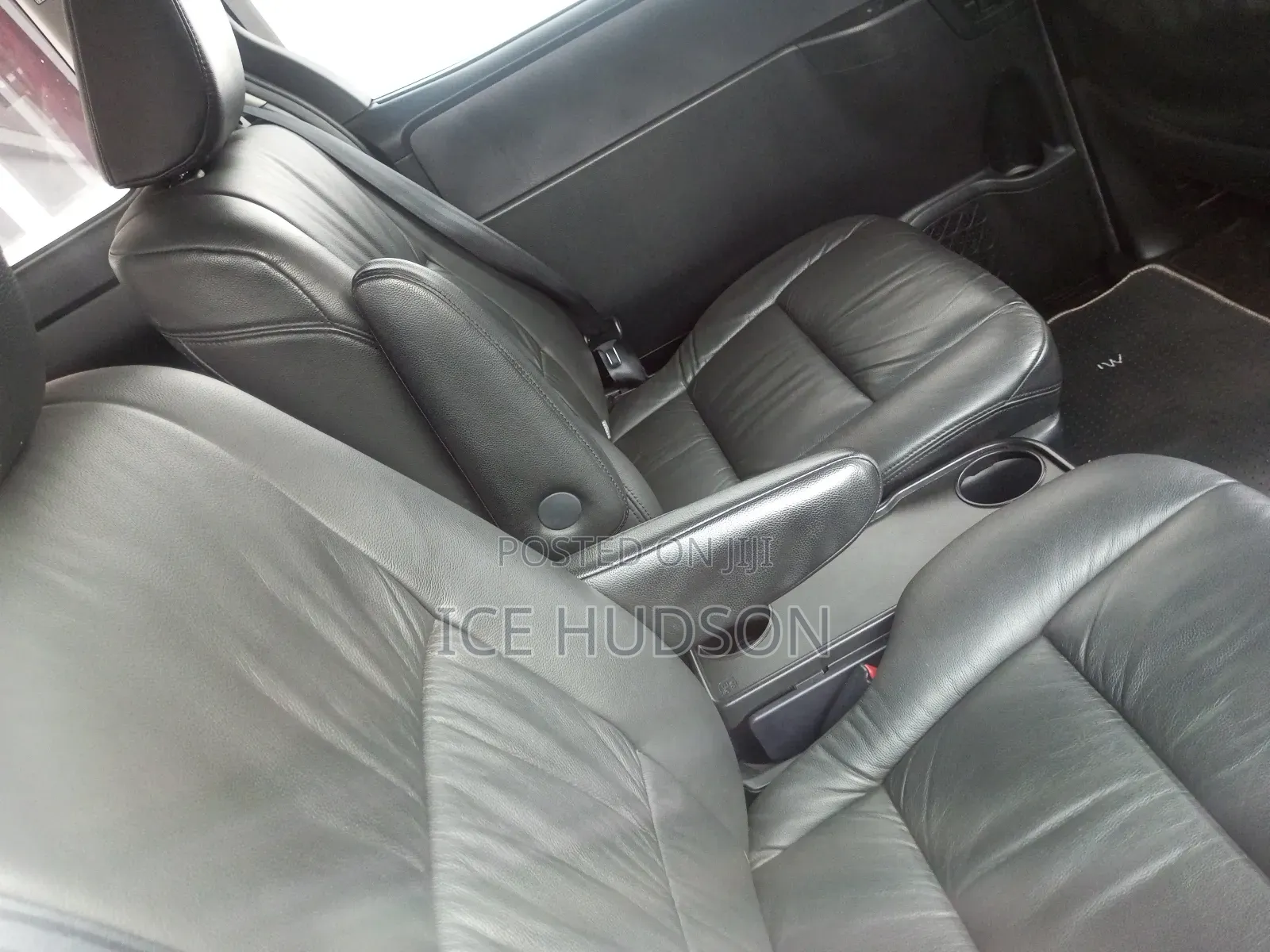 Toyota Raum 2003 Gray
