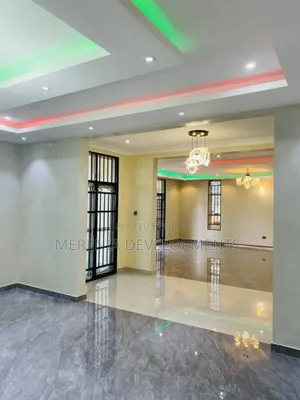 5bdrm House in Kiggo, Makindye for sale