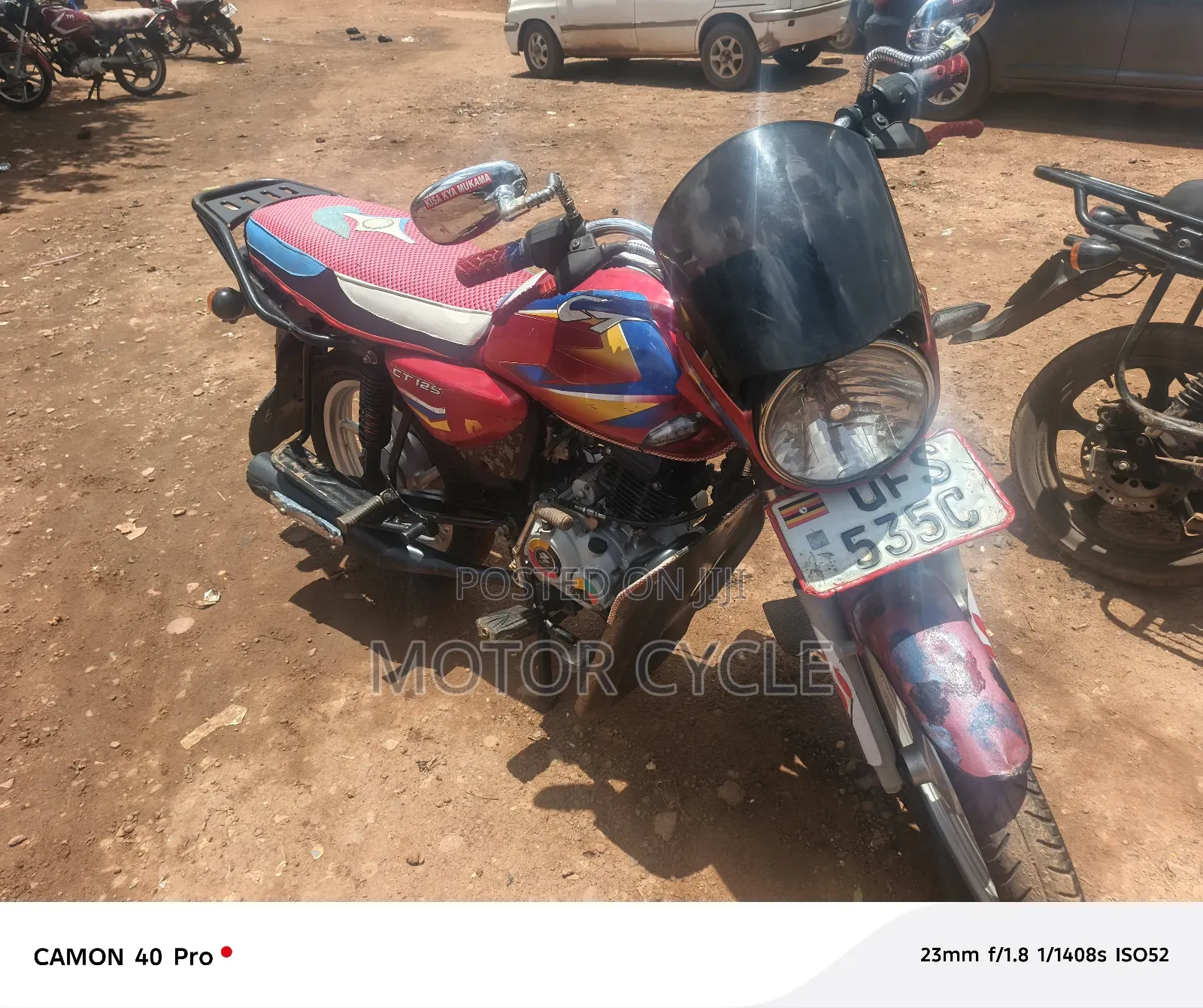 Bajaj Boxer 125 2023 Red