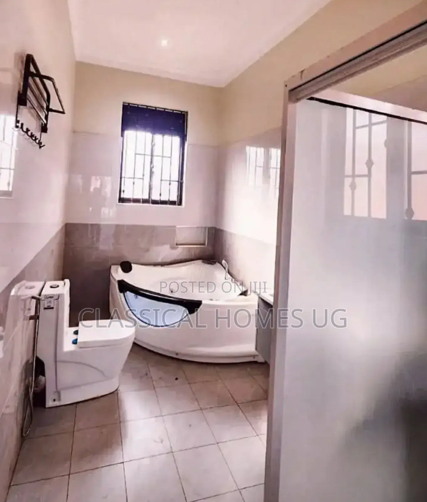 4bdrm Duplex in Munyonyo, Central Division for rent