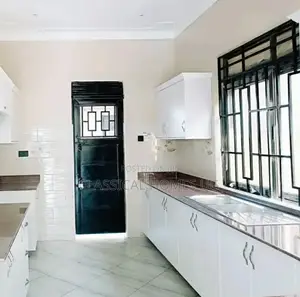 3bdrm Bungalow in Luzira, Central Division for rent