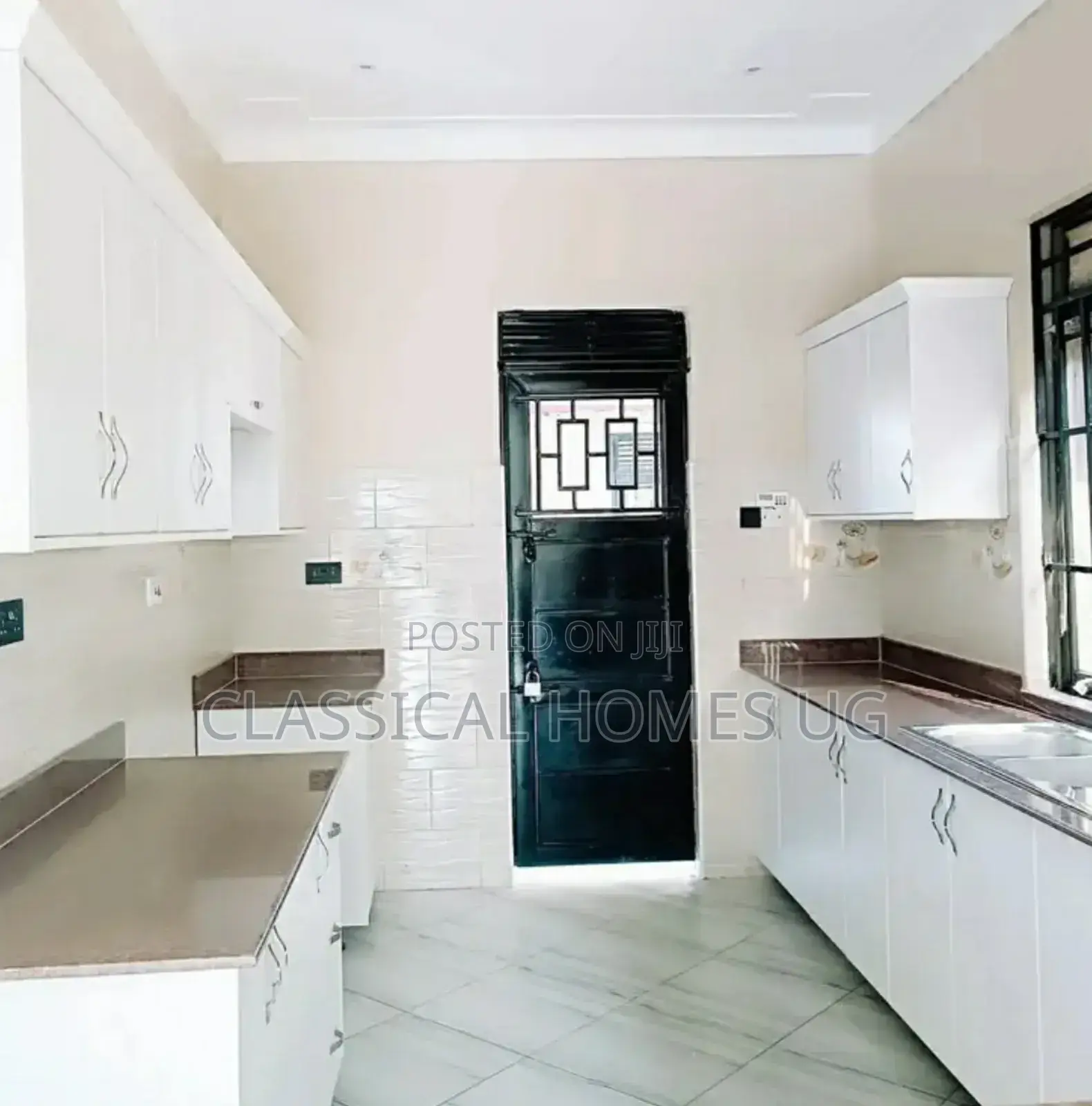 3bdrm Bungalow in Luzira, Central Division for rent