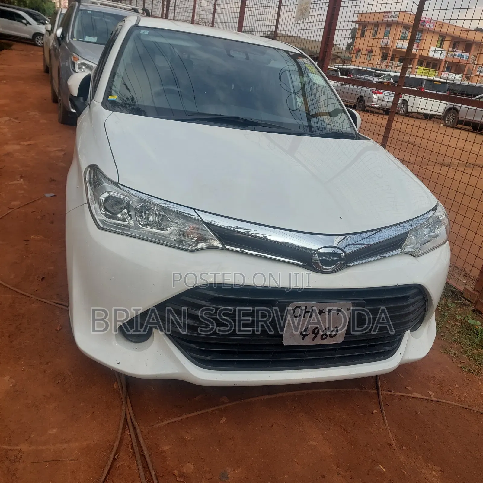 Toyota Corolla Fielder 1.5 Petrol FWD 2016 White