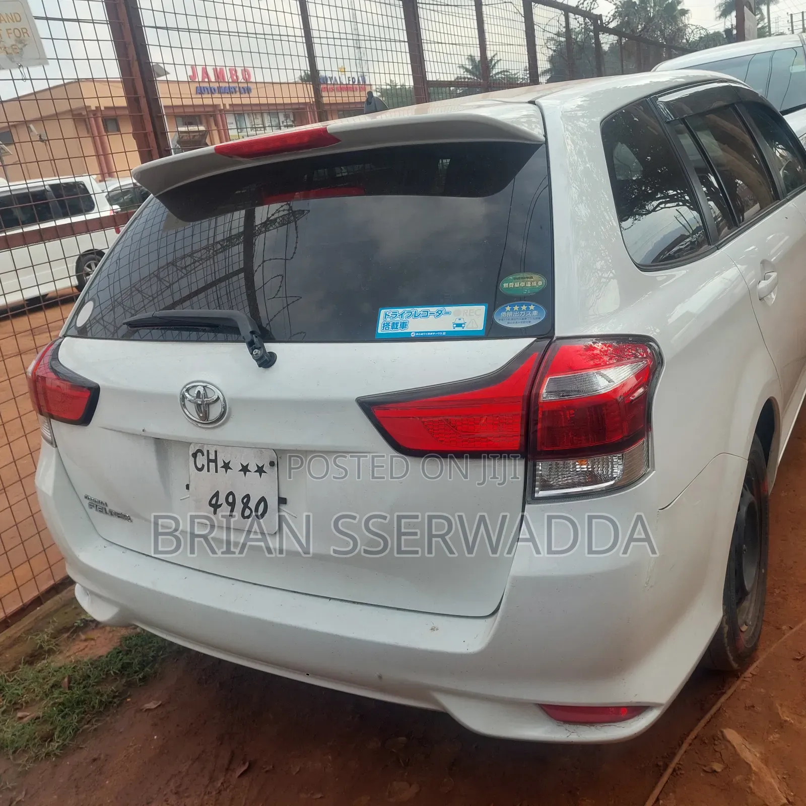 Toyota Corolla Fielder 1.5 Petrol FWD 2016 White