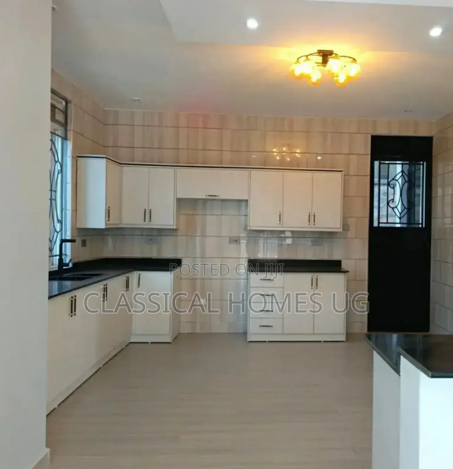 5bdrm Duplex in Lubowa Entebbe Road, Central Division for rent