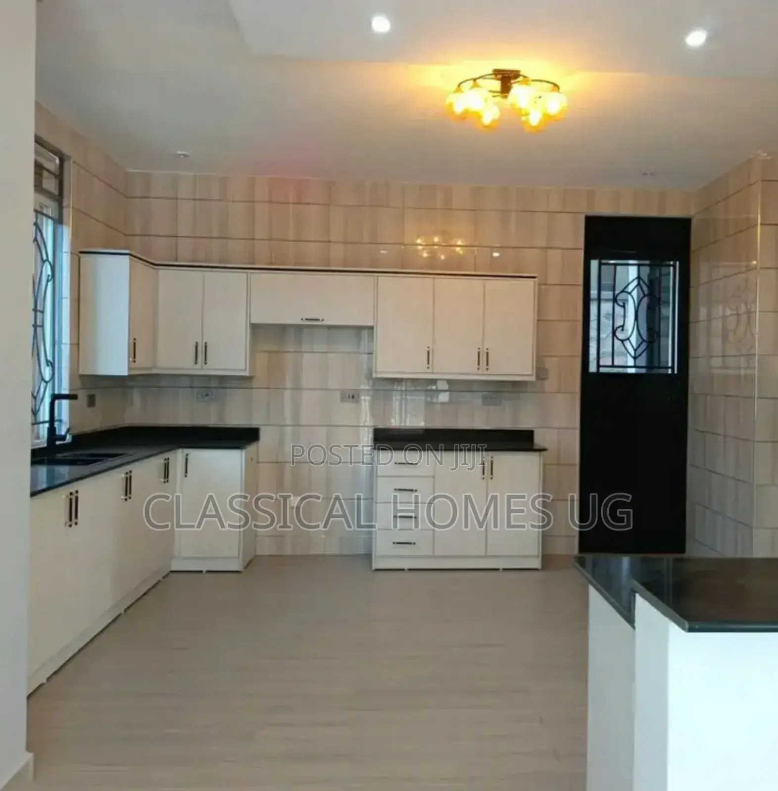 5bdrm Duplex in Lubowa Entebbe Road, Central Division for rent