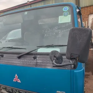 Mmitshubishi Canter Tipper Versatile Truck