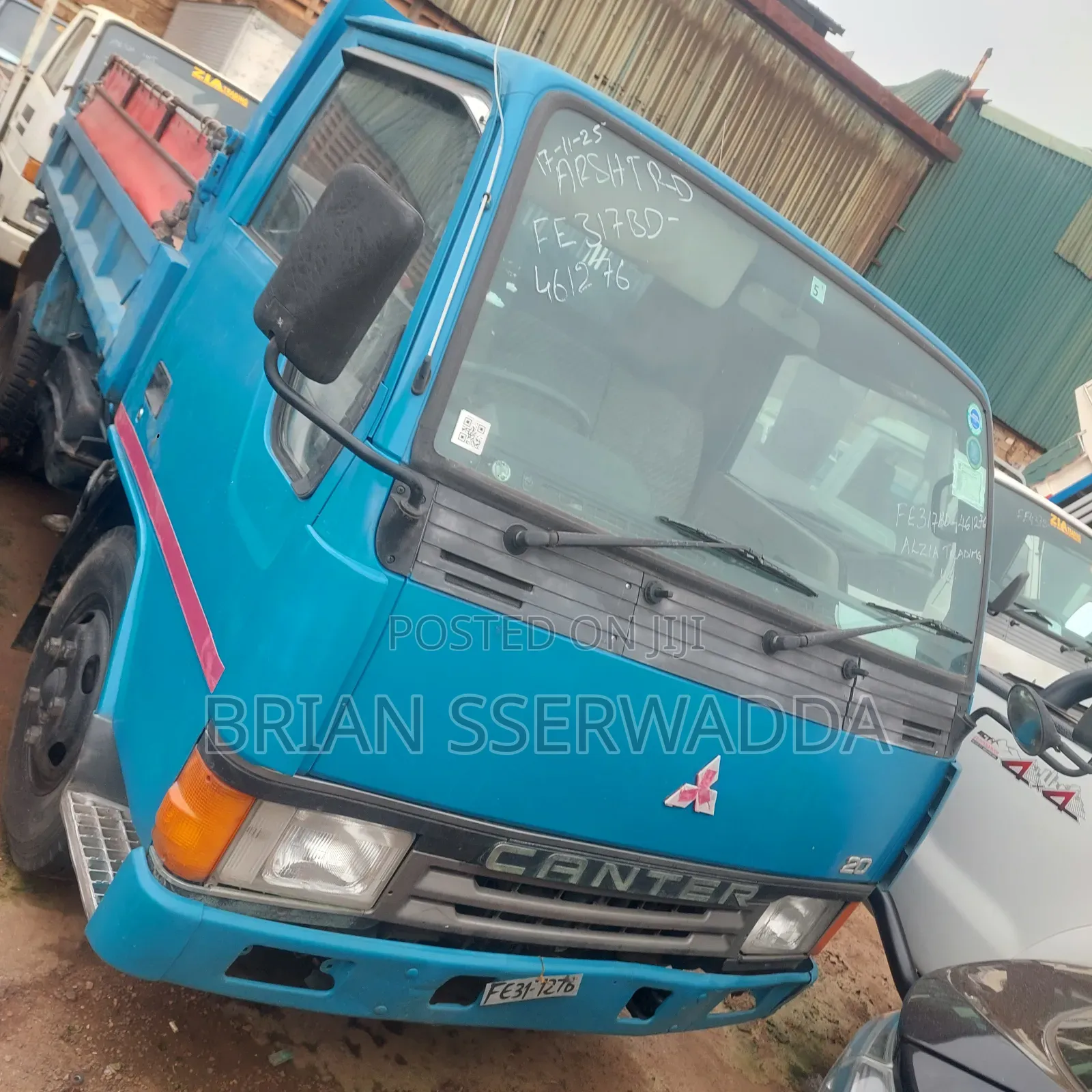 Mmitshubishi Canter Tipper Versatile Truck