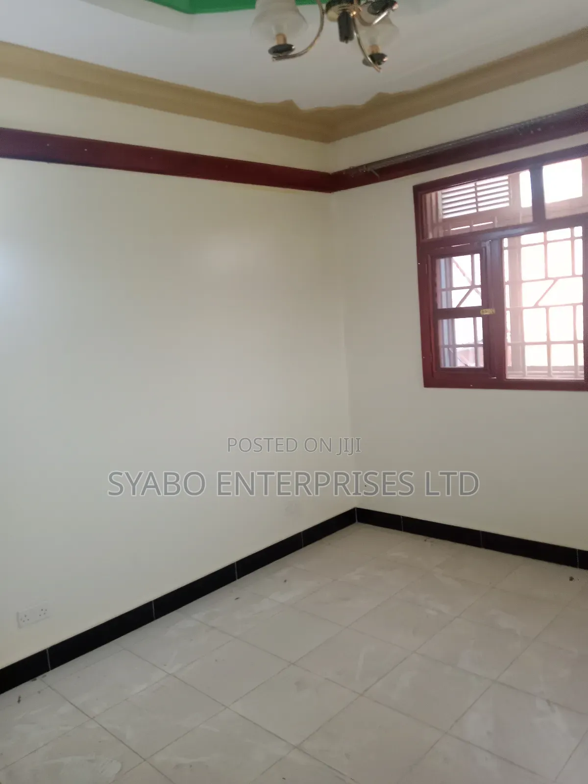 3bdrm Apartment in Nabuti Road, Mukono TC for rent