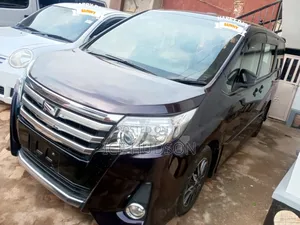 Toyota Noah 2016 Black