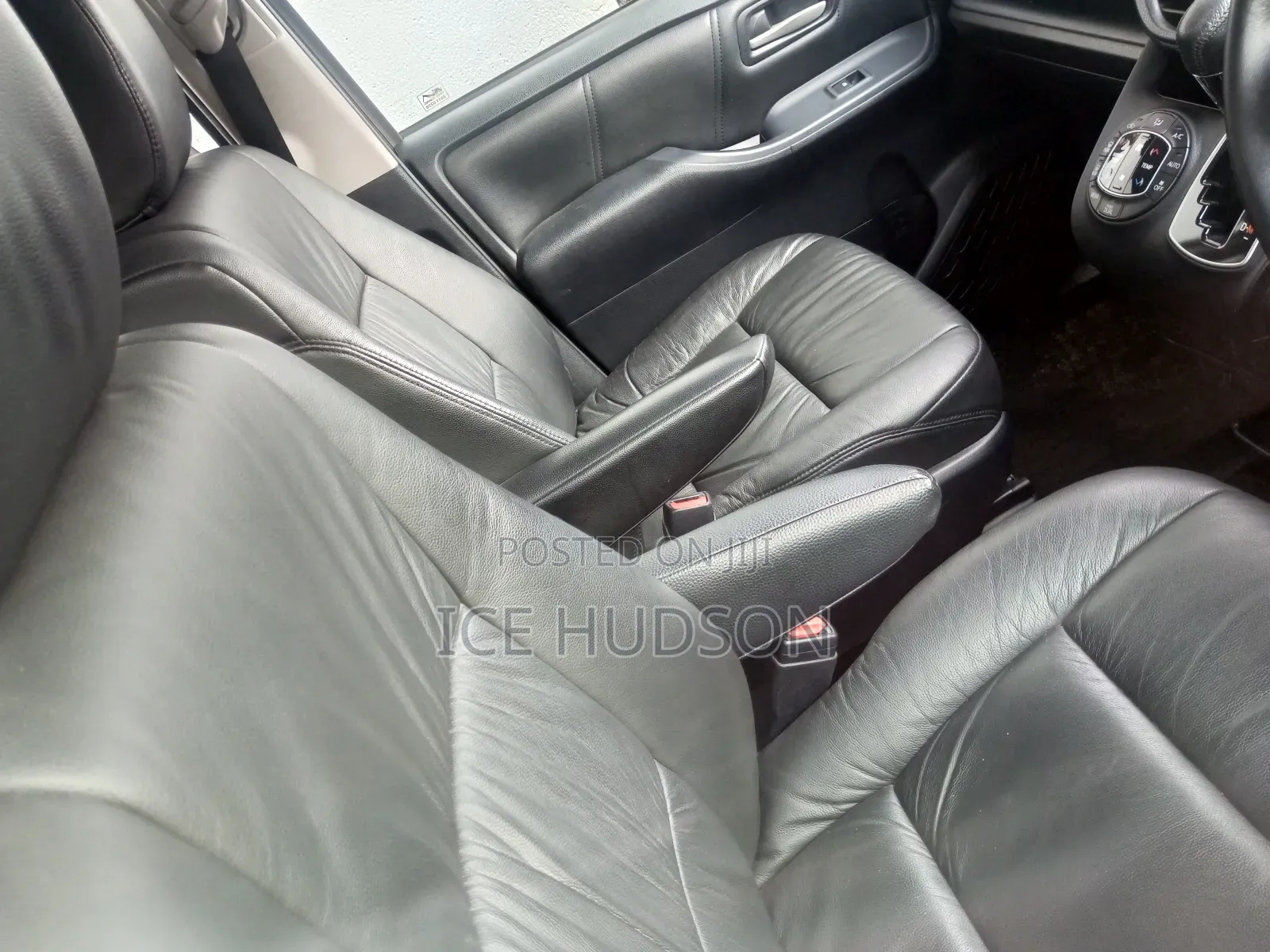 Toyota Noah 2016 Black