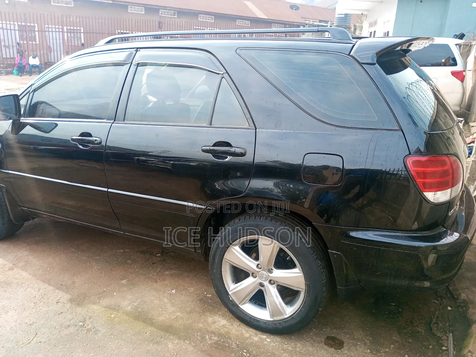 Toyota Harrier 2002 Black