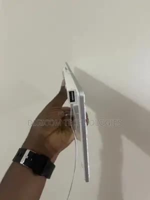 Apple Keyboard Slightly Used With 2 Usb Ports