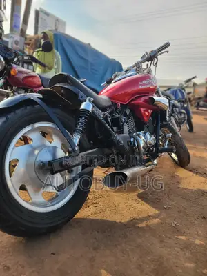 Kawasaki 2018 Red
