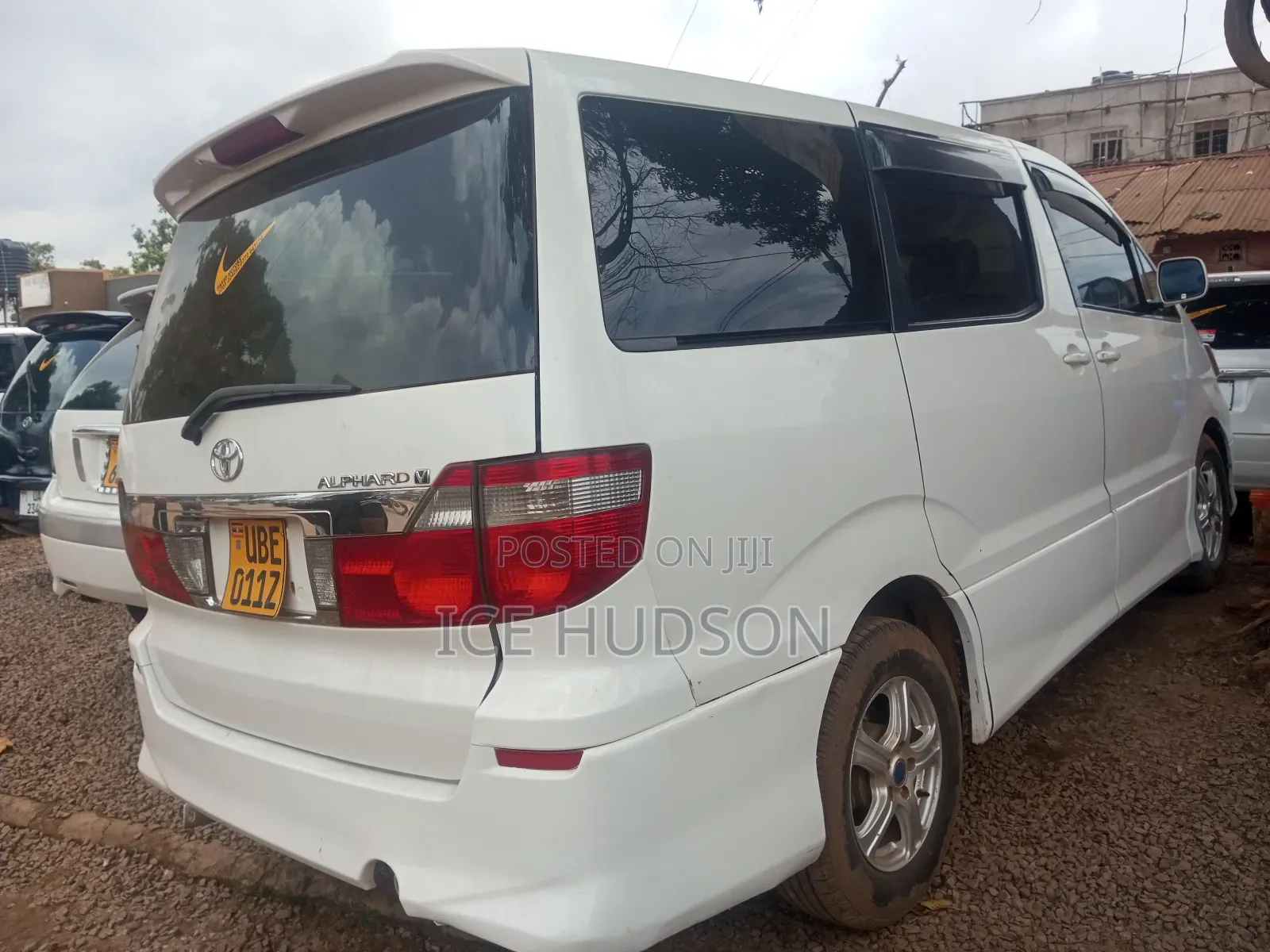 Toyota Alphard 2004 White
