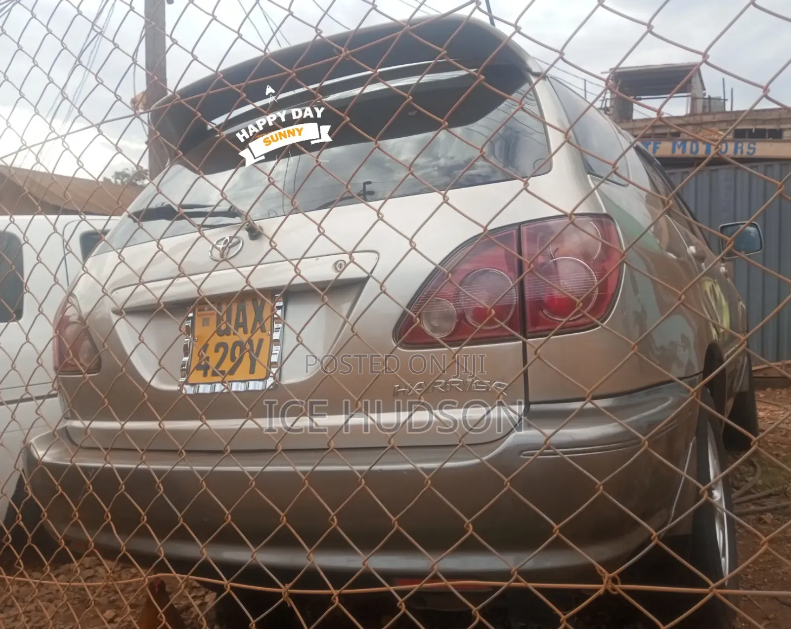 Toyota Harrier 2001 Gold
