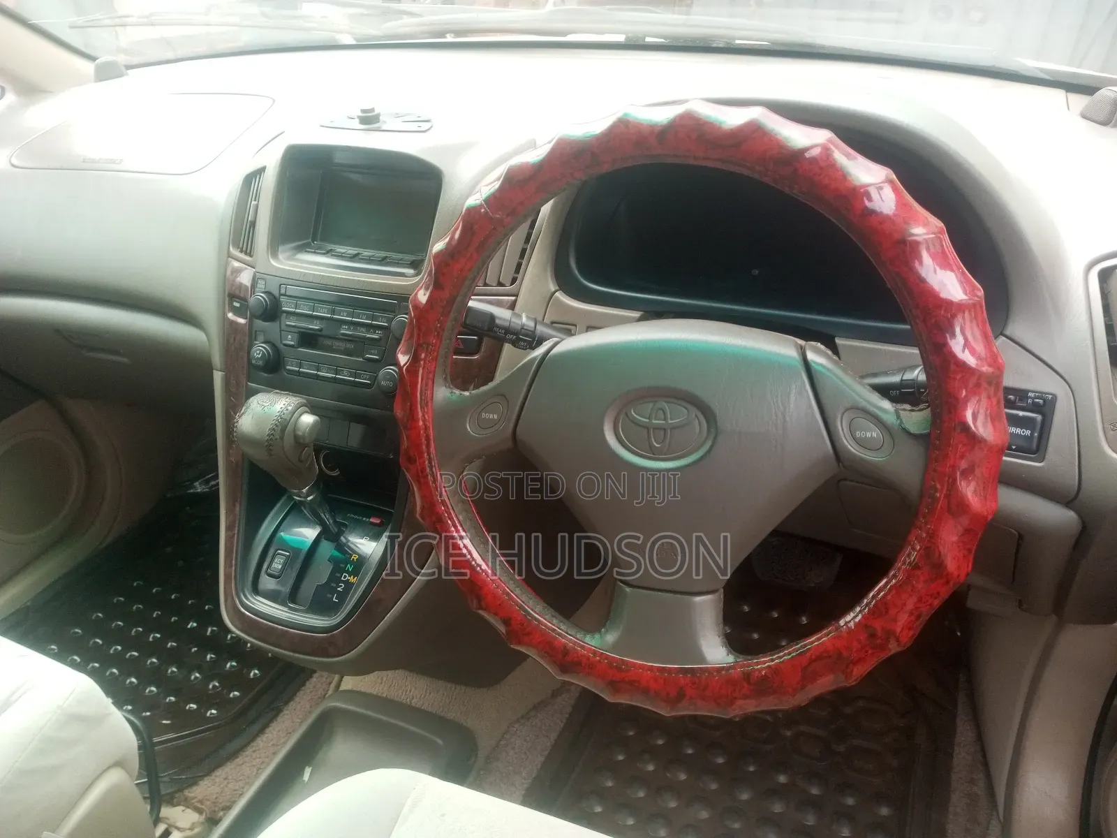 Toyota Harrier 2001 Gold
